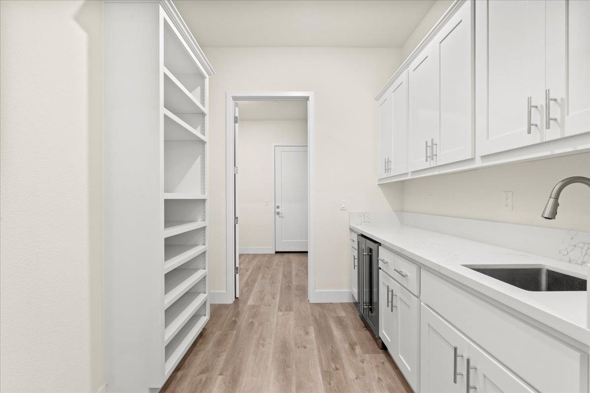 9470 Mirabelle Street