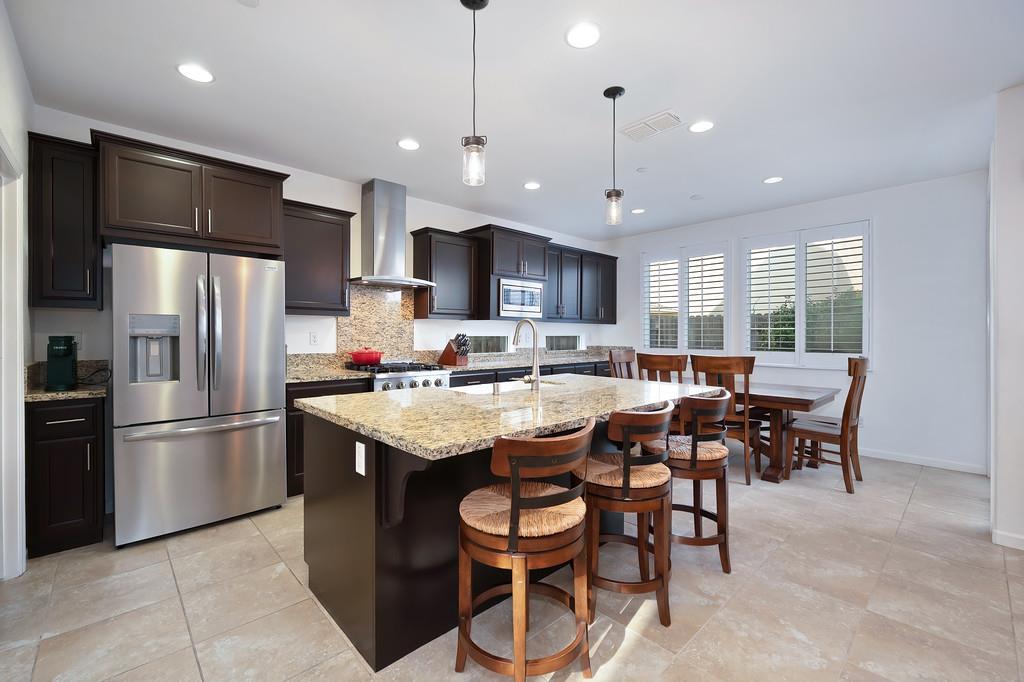 1048 Bridlewood Drive