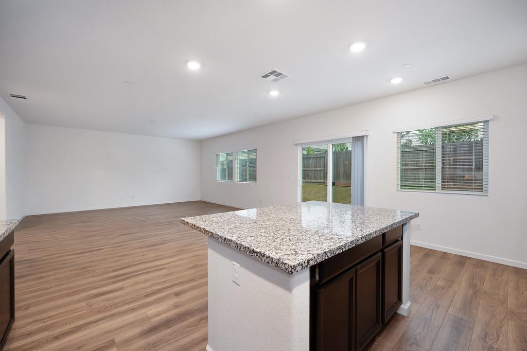 3200 Welton Circle
