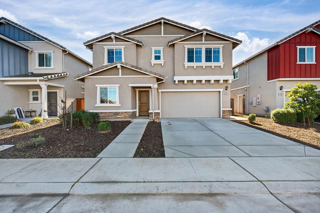 3200 Welton Circle