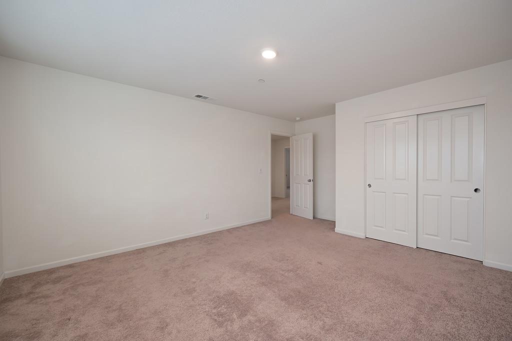 3200 Welton Circle