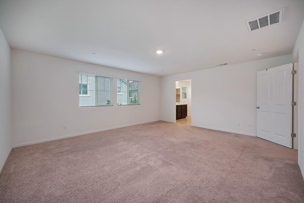 3200 Welton Circle