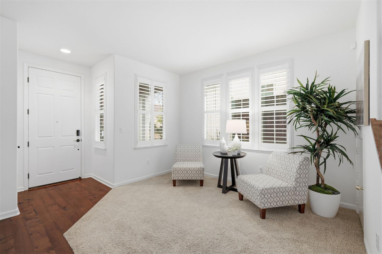 1209 Manza Circle