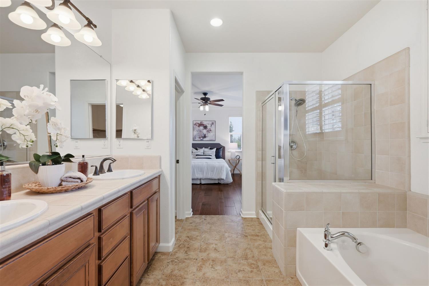 1209 Manza Circle