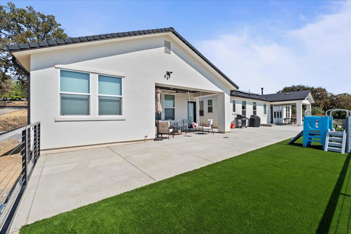 3775 Bell Road