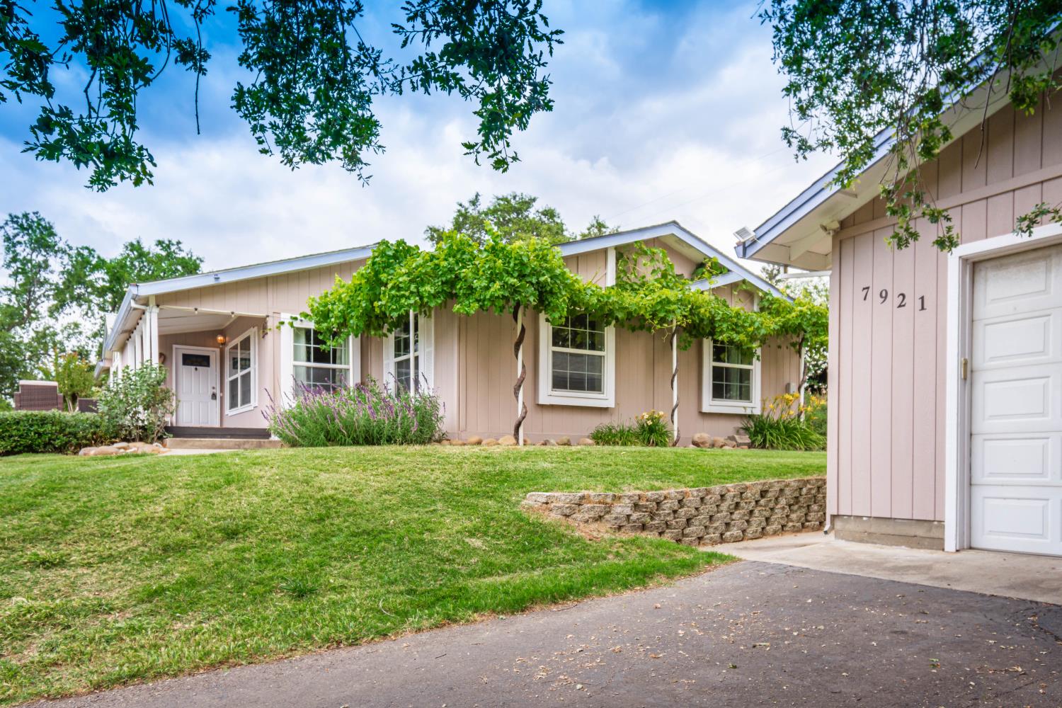 7921 Rasmussen Road