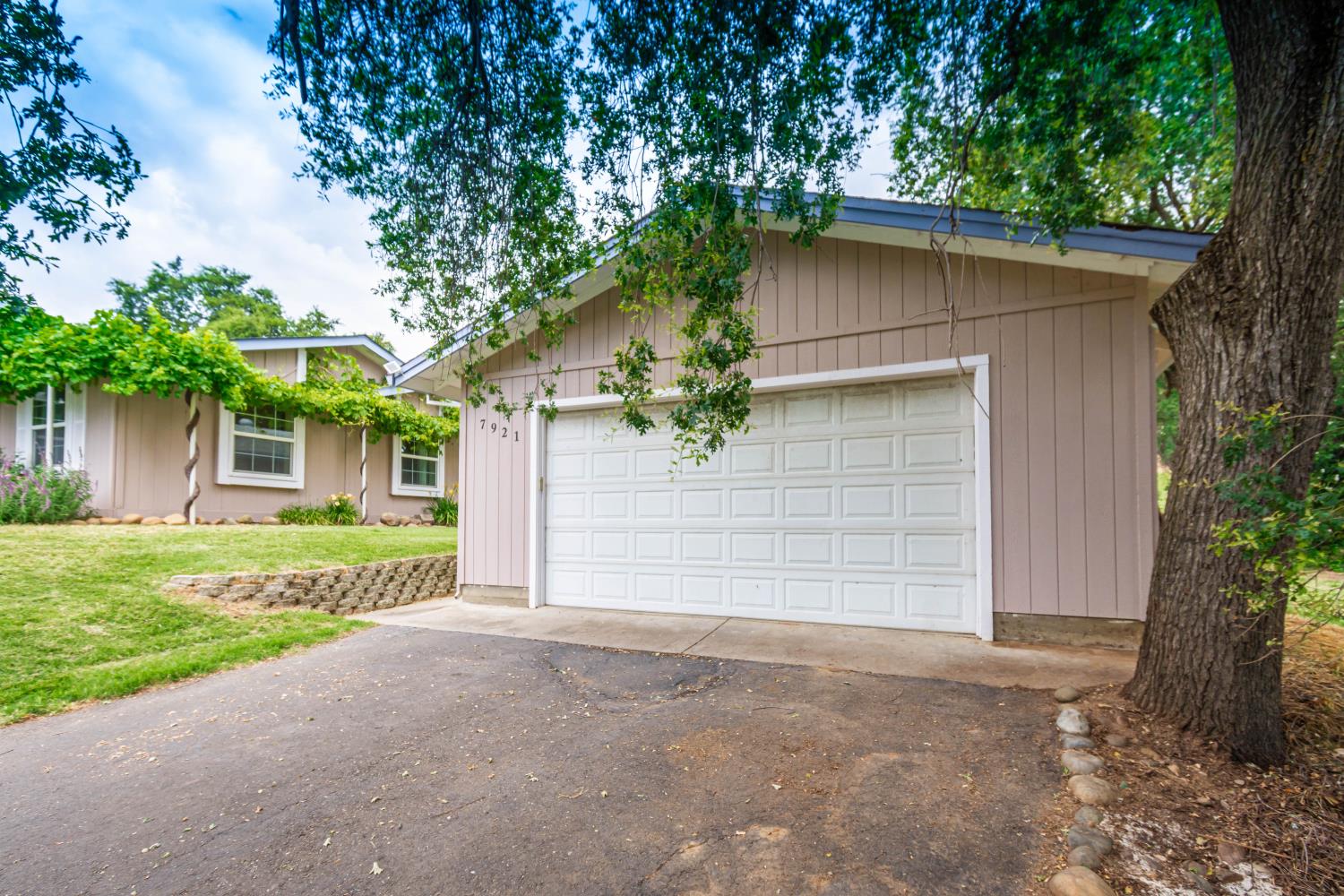 7921 Rasmussen Road