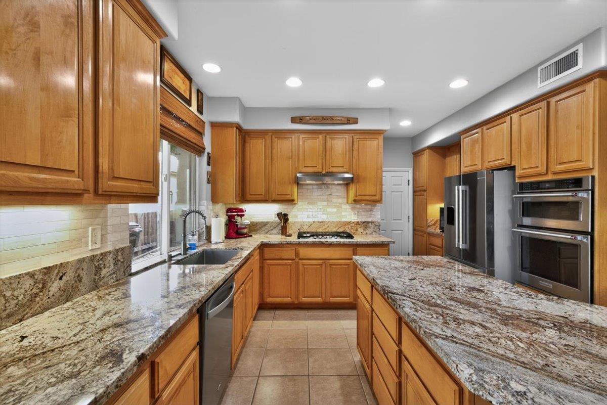 124 Blue Bonnet Court
