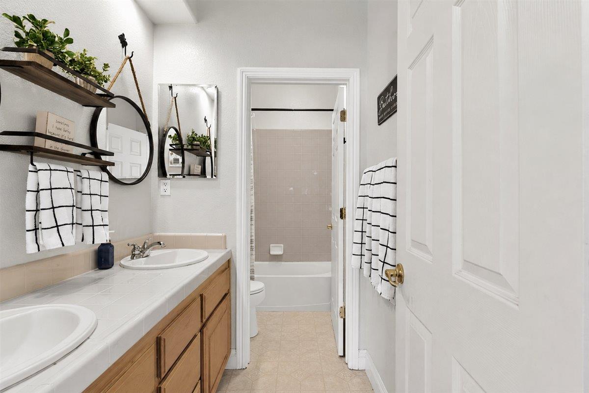 124 Blue Bonnet Court