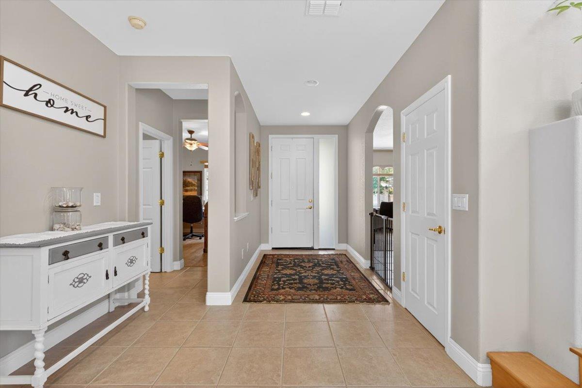 124 Blue Bonnet Court