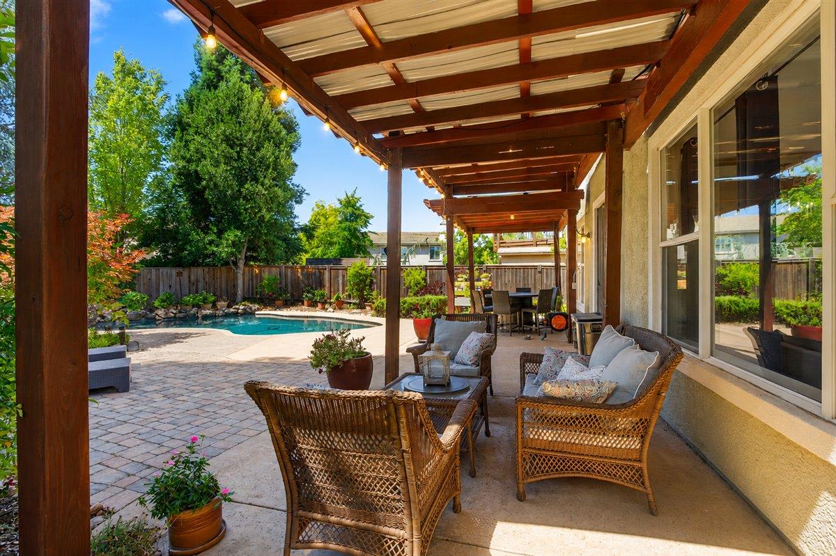 124 Blue Bonnet Court