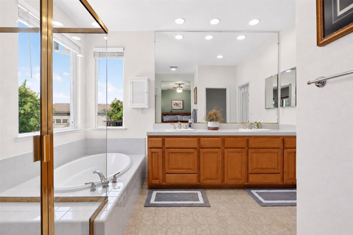 124 Blue Bonnet Court