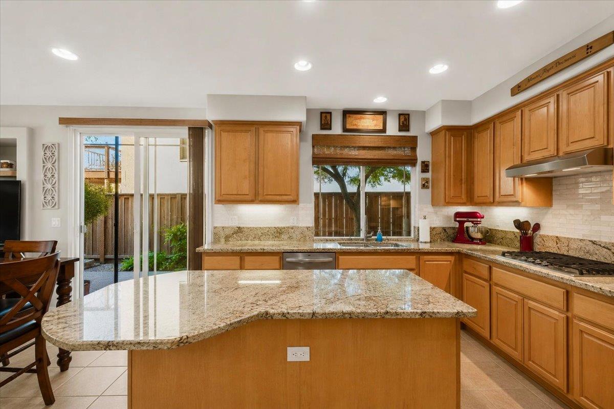 124 Blue Bonnet Court