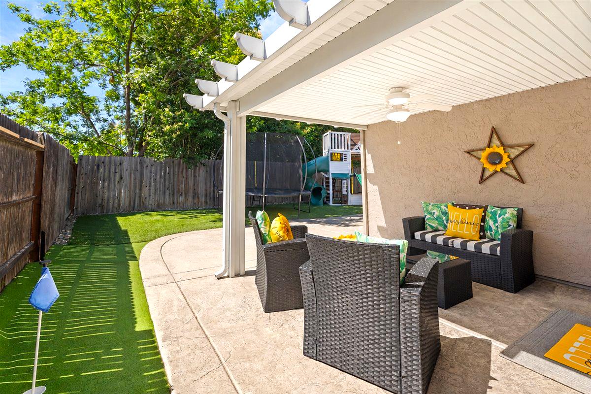 1204 Schooner Drive