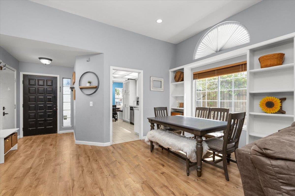 1204 Schooner Drive