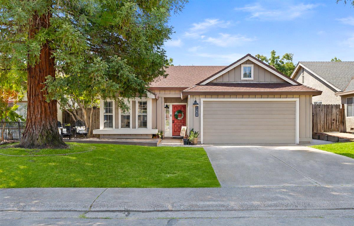 1204 Schooner Drive