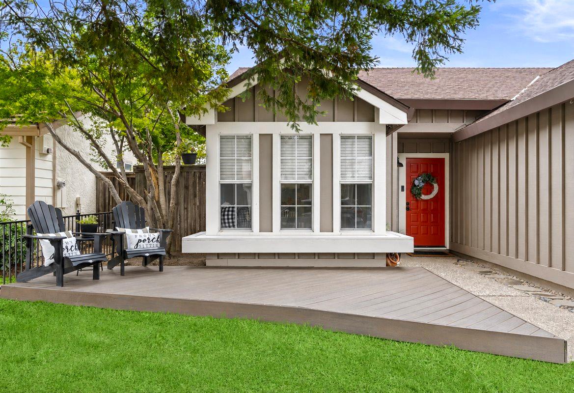 1204 Schooner Drive