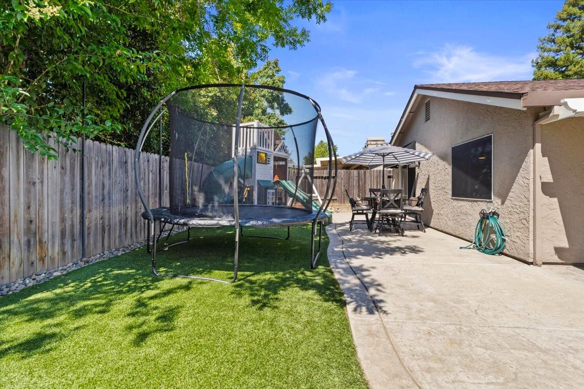 1204 Schooner Drive