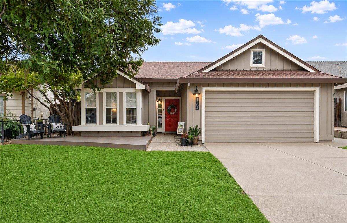 1204 Schooner Drive