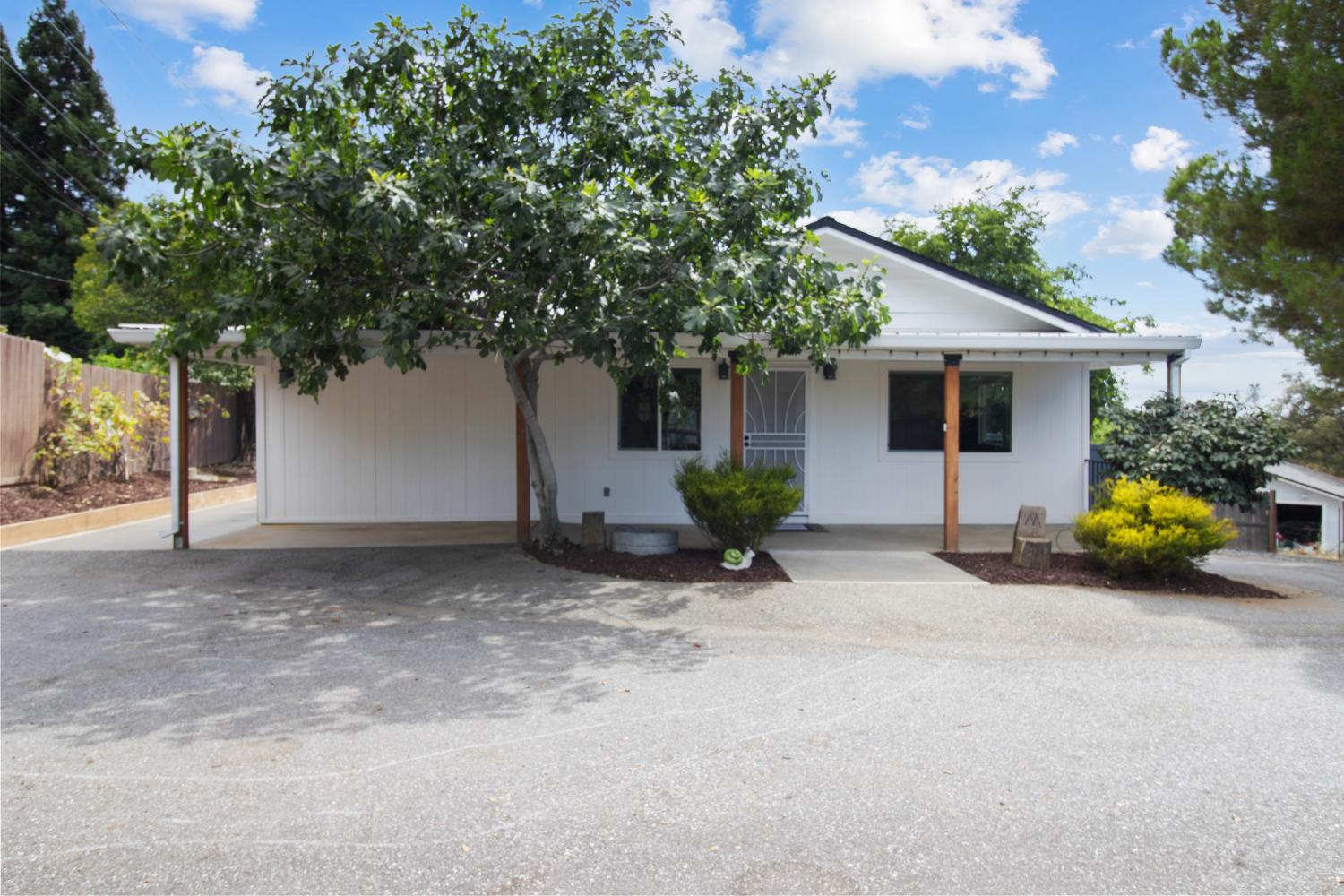 3635 Bell Road