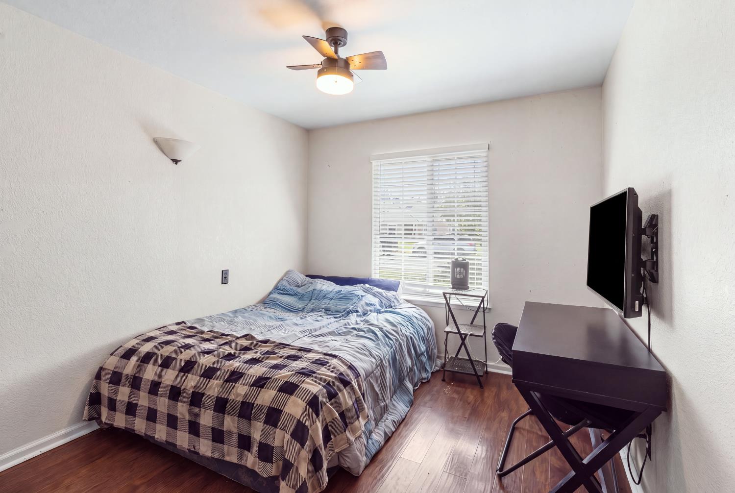 2283 Pecan Drive
