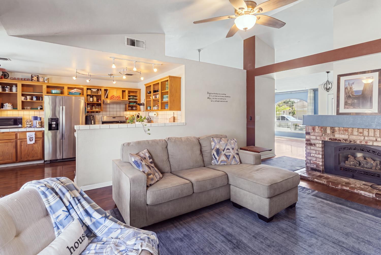 2283 Pecan Drive