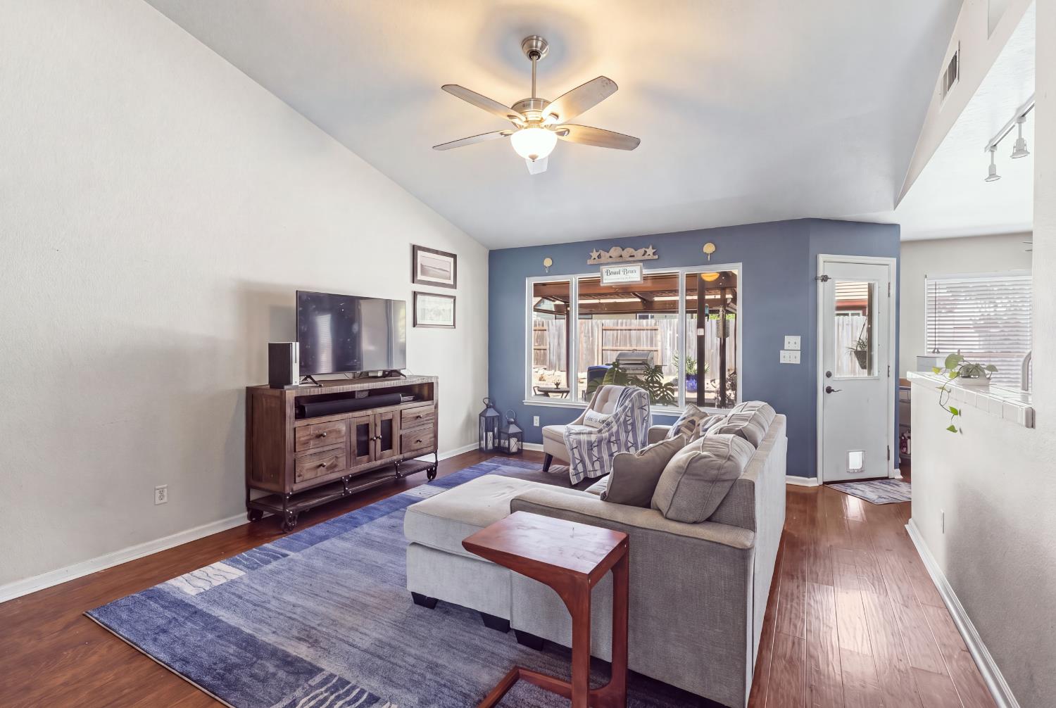 2283 Pecan Drive
