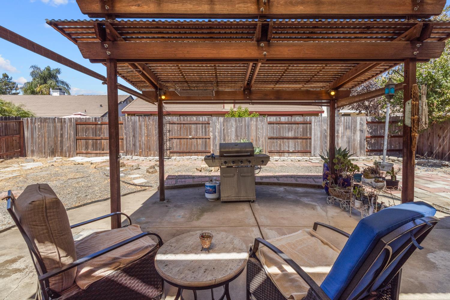 2283 Pecan Drive