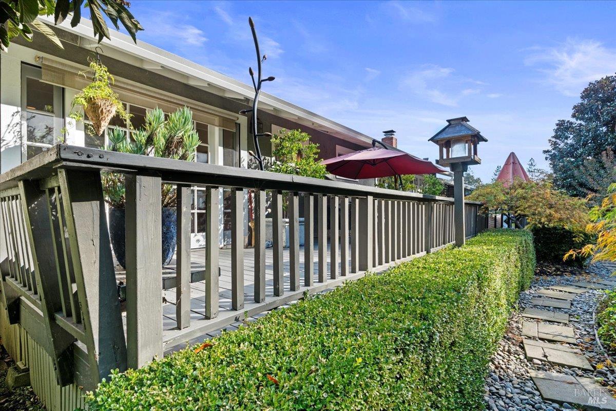 2539 Rollingwood Drive