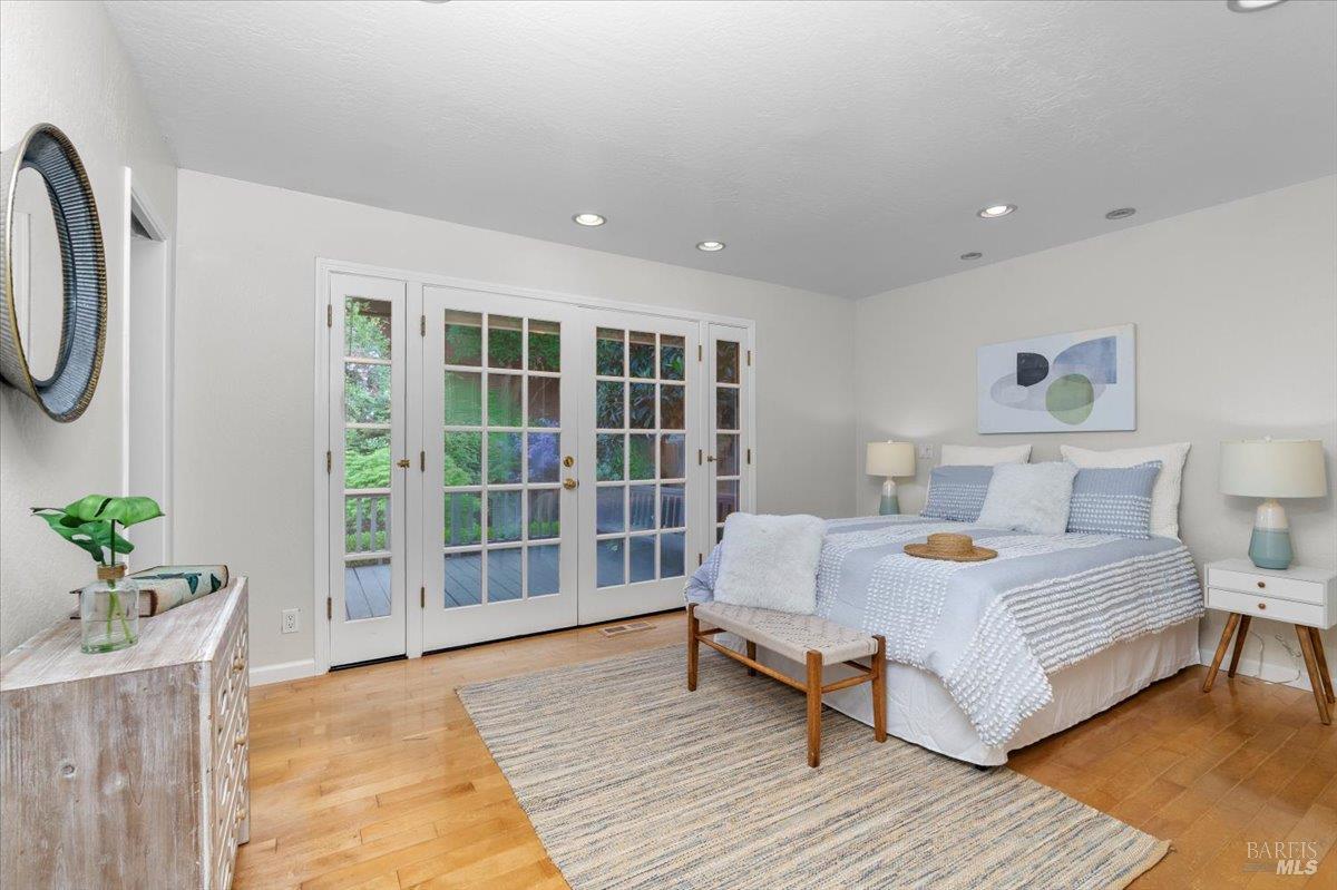 2539 Rollingwood Drive