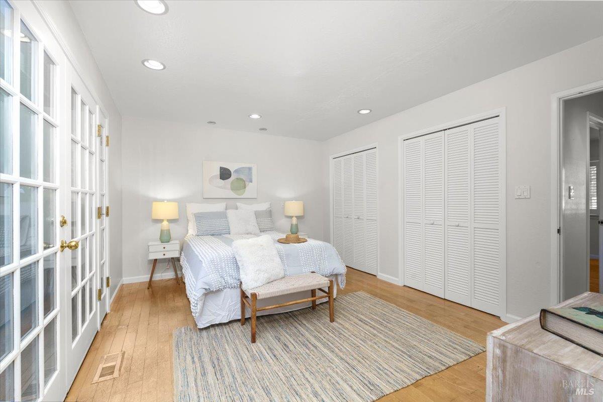 2539 Rollingwood Drive