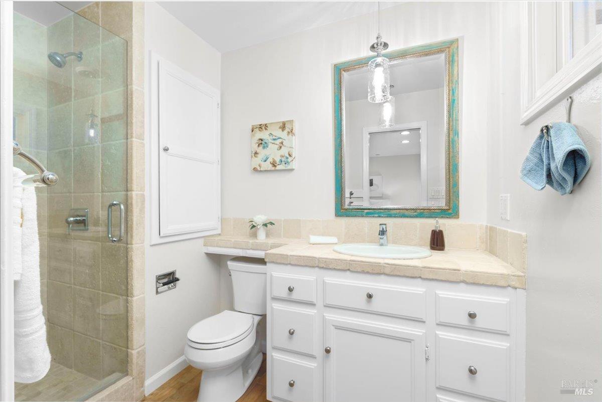 2539 Rollingwood Drive