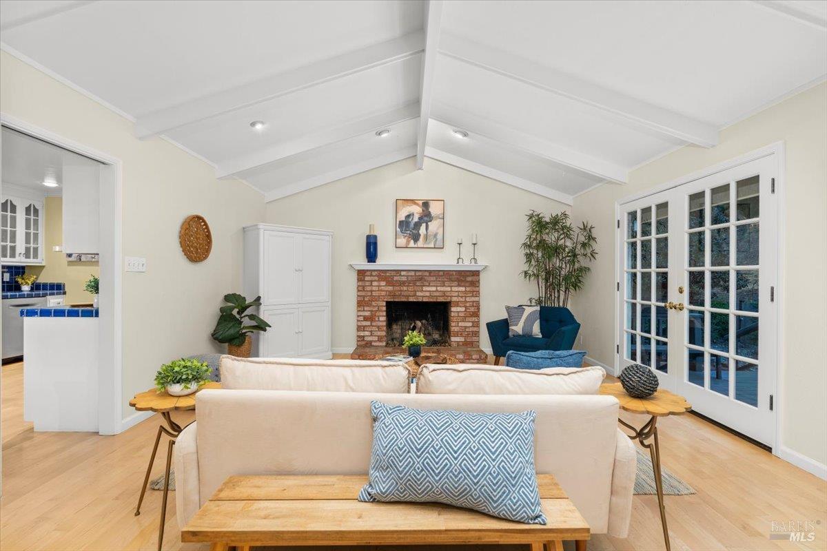 2539 Rollingwood Drive