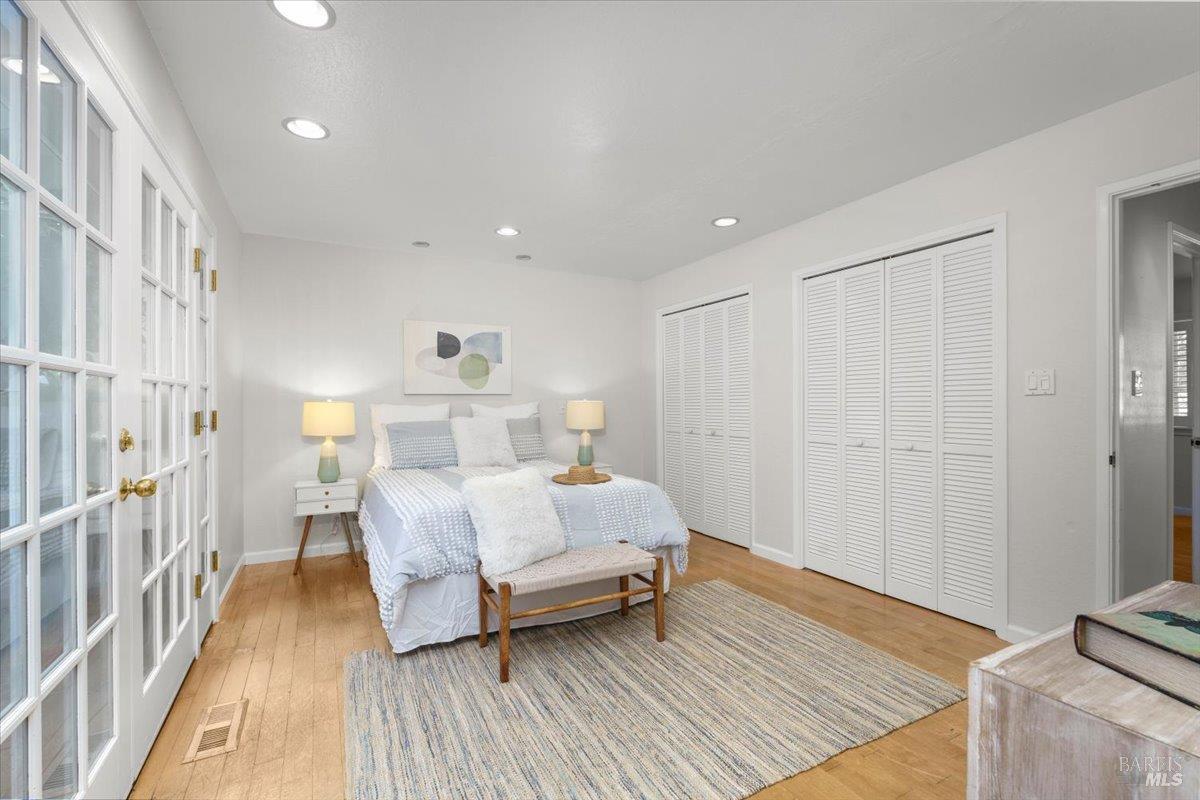 2539 Rollingwood Drive
