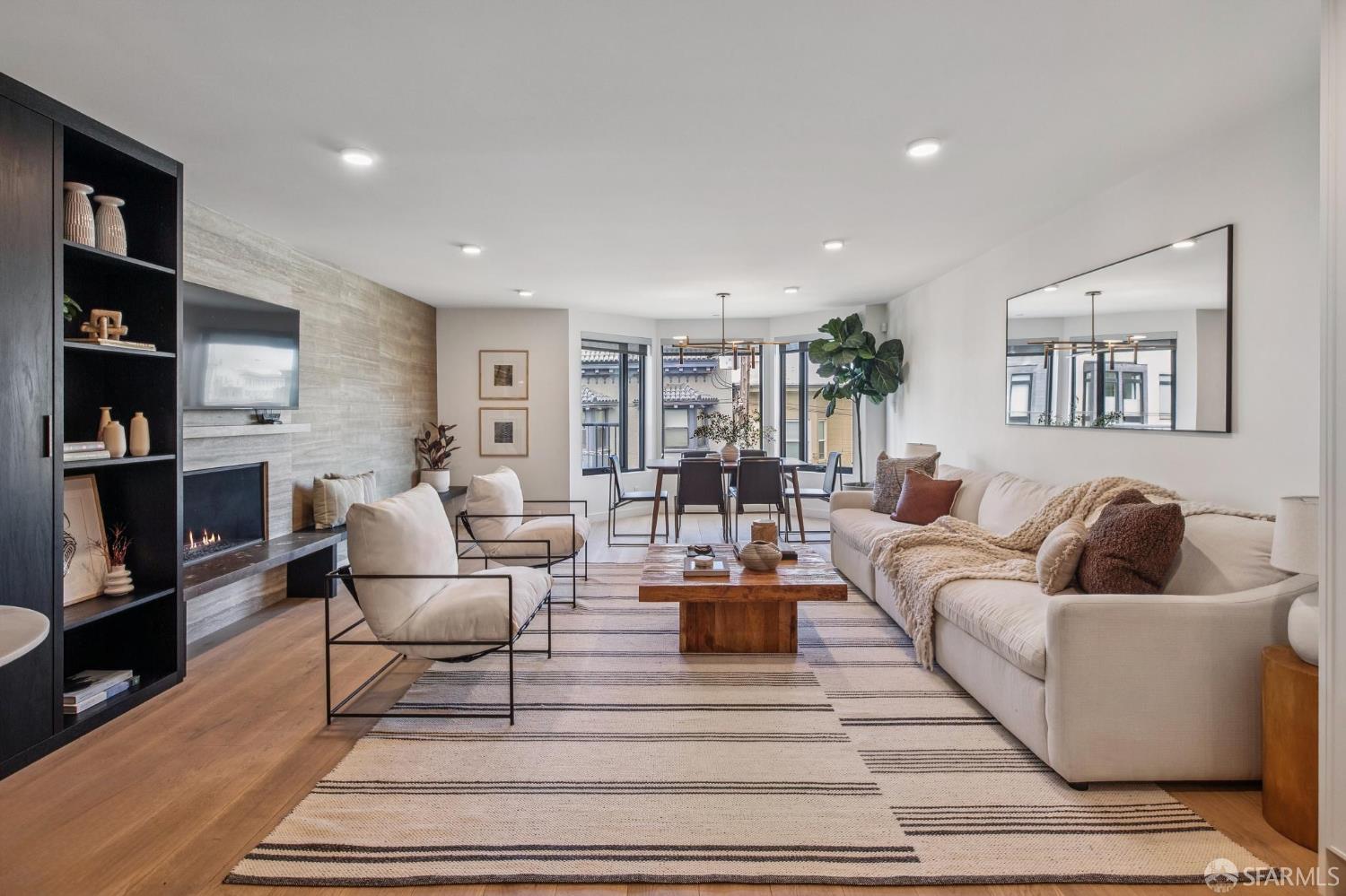 1624 Larkin Street # 7