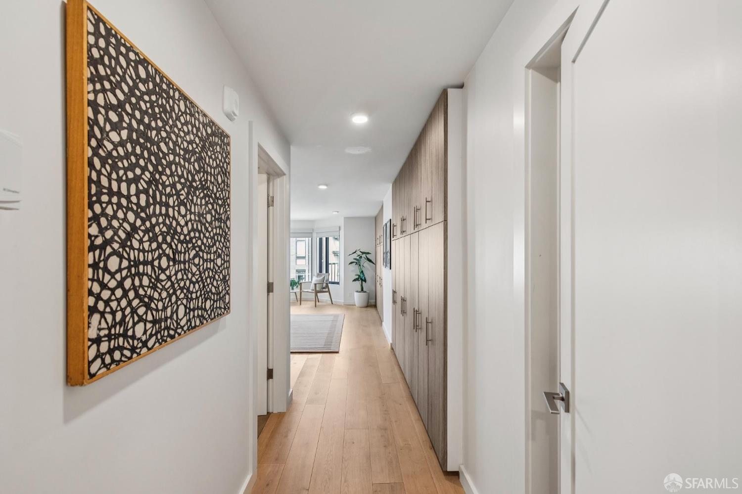 1624 Larkin Street # 7