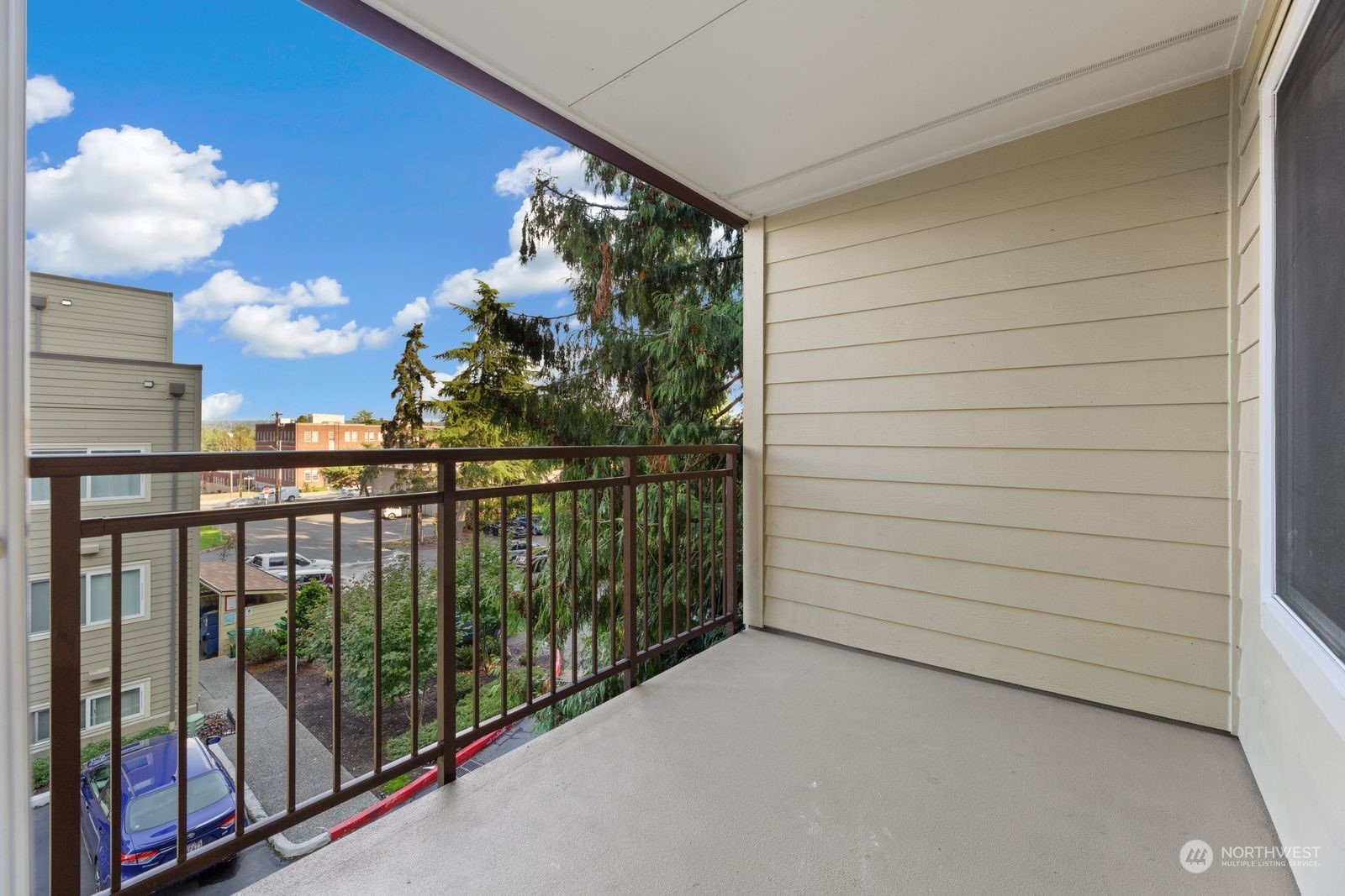 5824 NE 75th Street Unit: D201