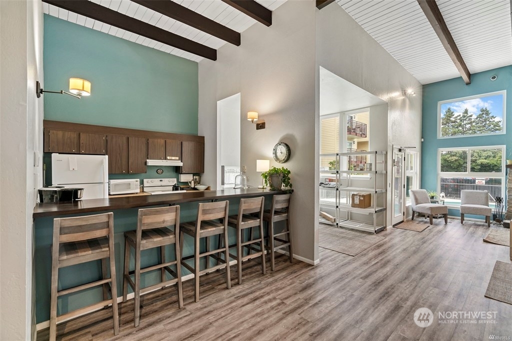 5824 NE 75th Street Unit: D201