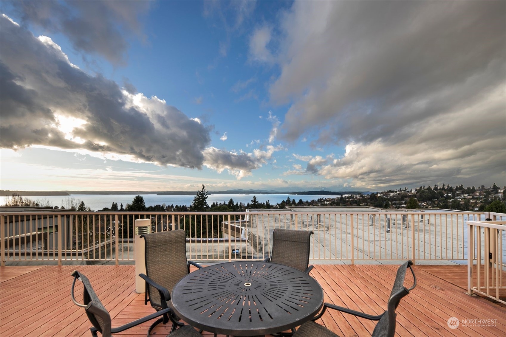 5001 California Avenue SW Unit: 611