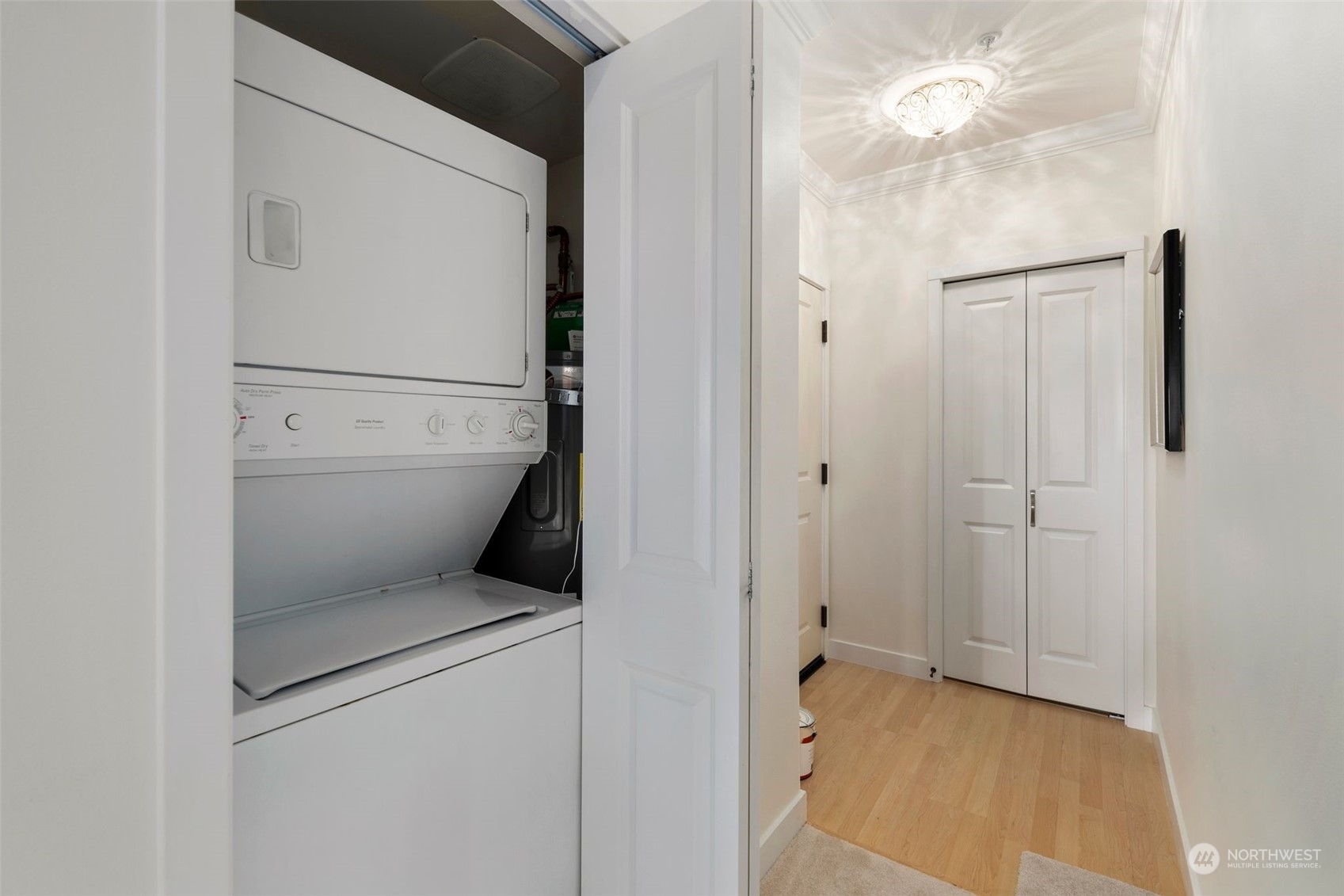 5001 California Avenue SW Unit: 611