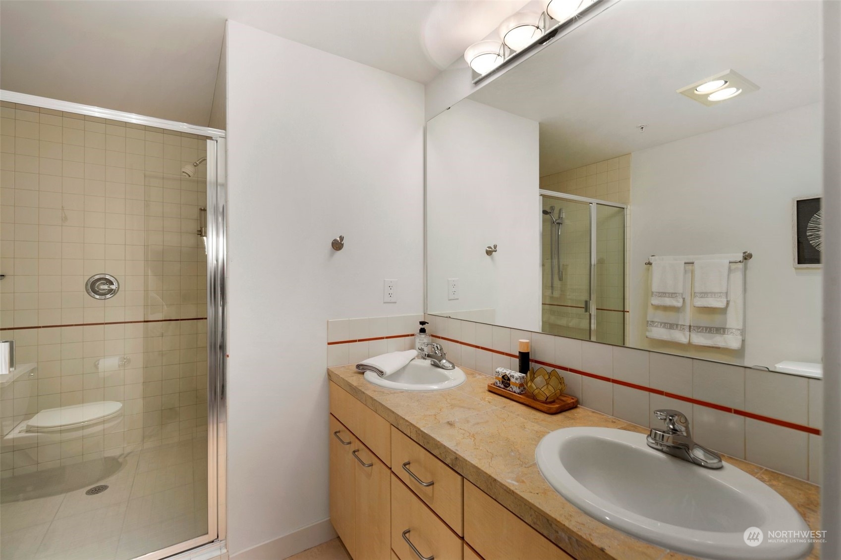 5001 California Avenue SW Unit: 611