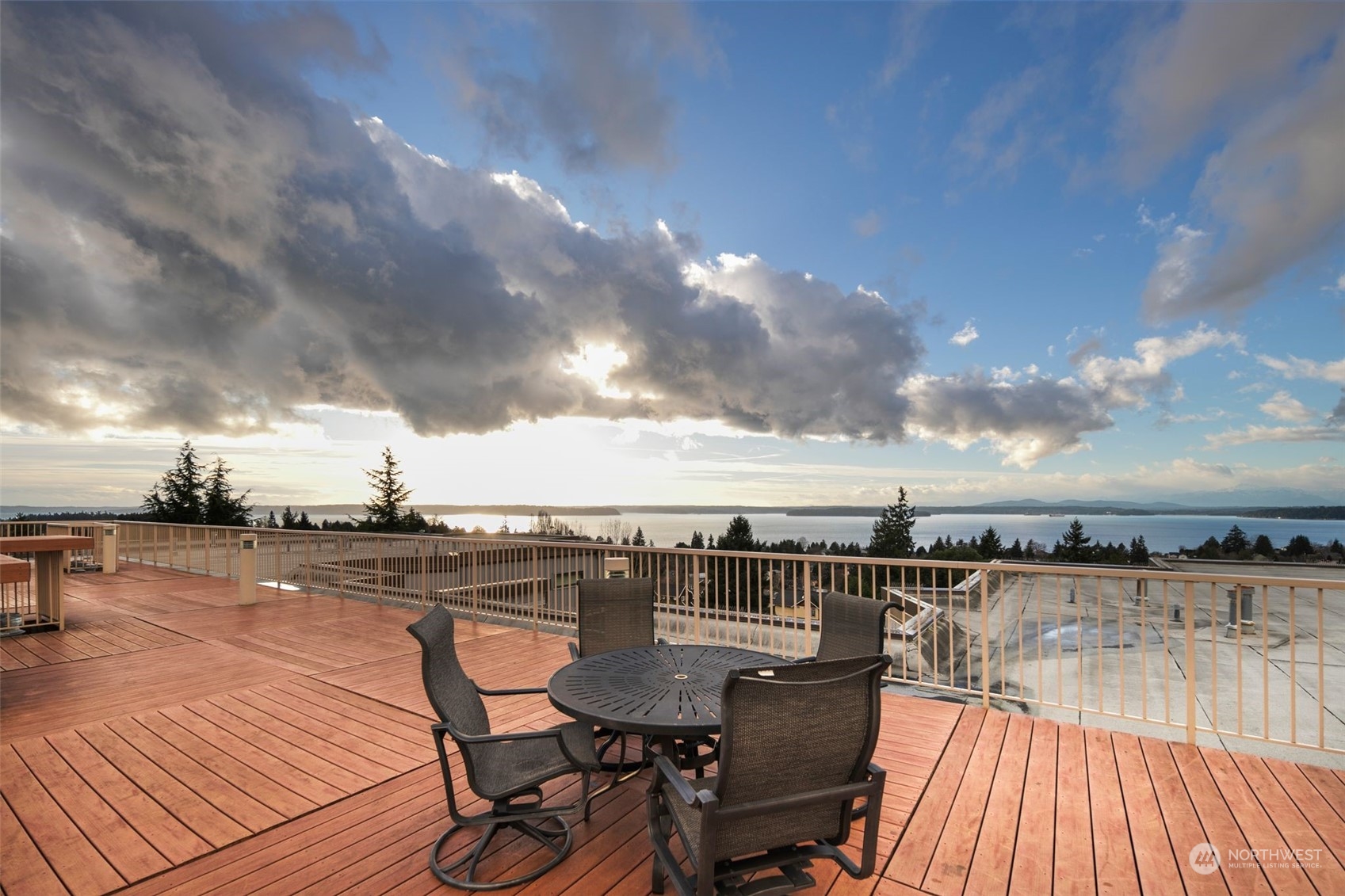 5001 California Avenue SW Unit: 611