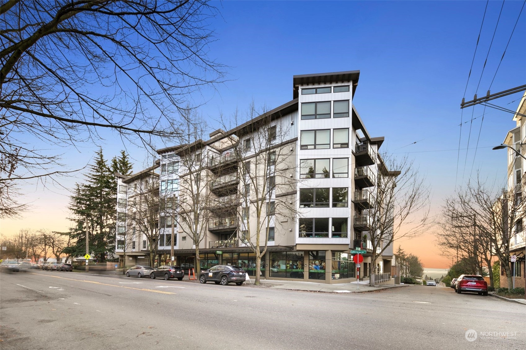 5001 California Avenue SW Unit: 611