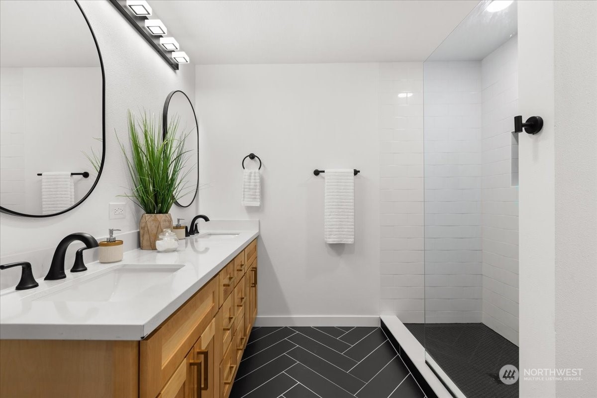 4111 Renton Avenue S