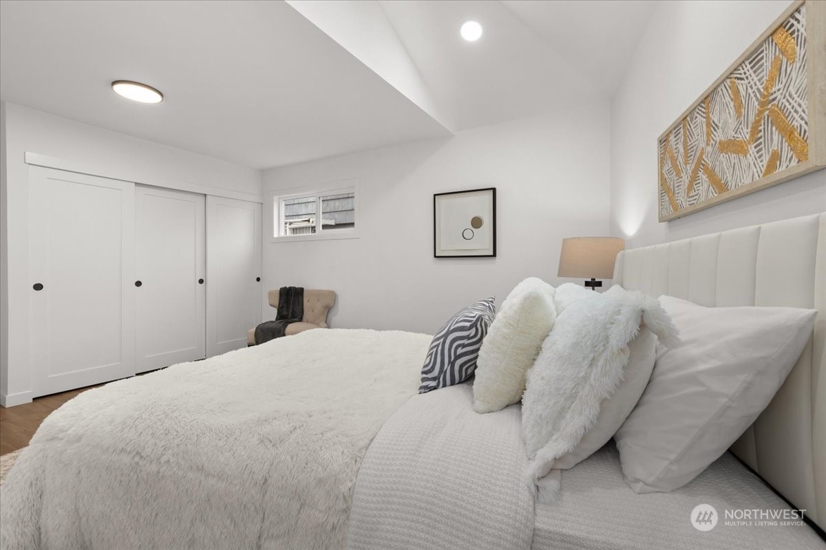 4111 Renton Avenue S