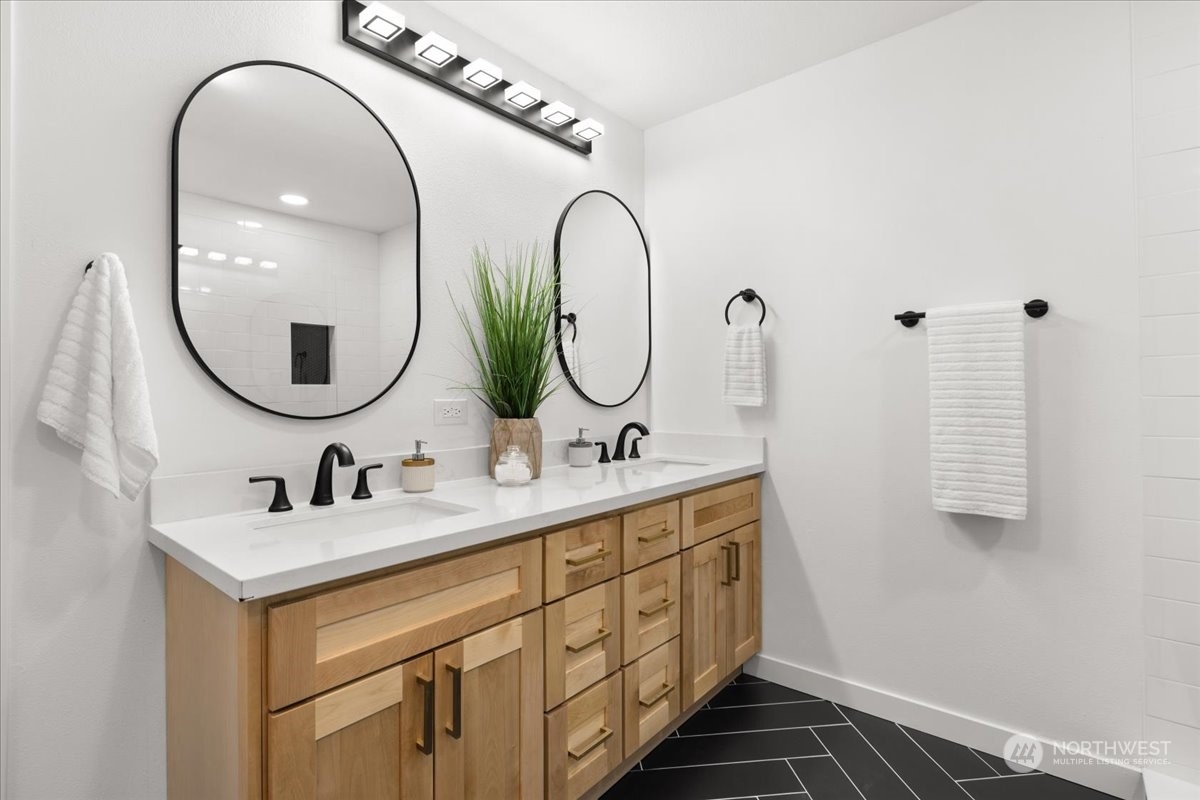 4111 Renton Avenue S