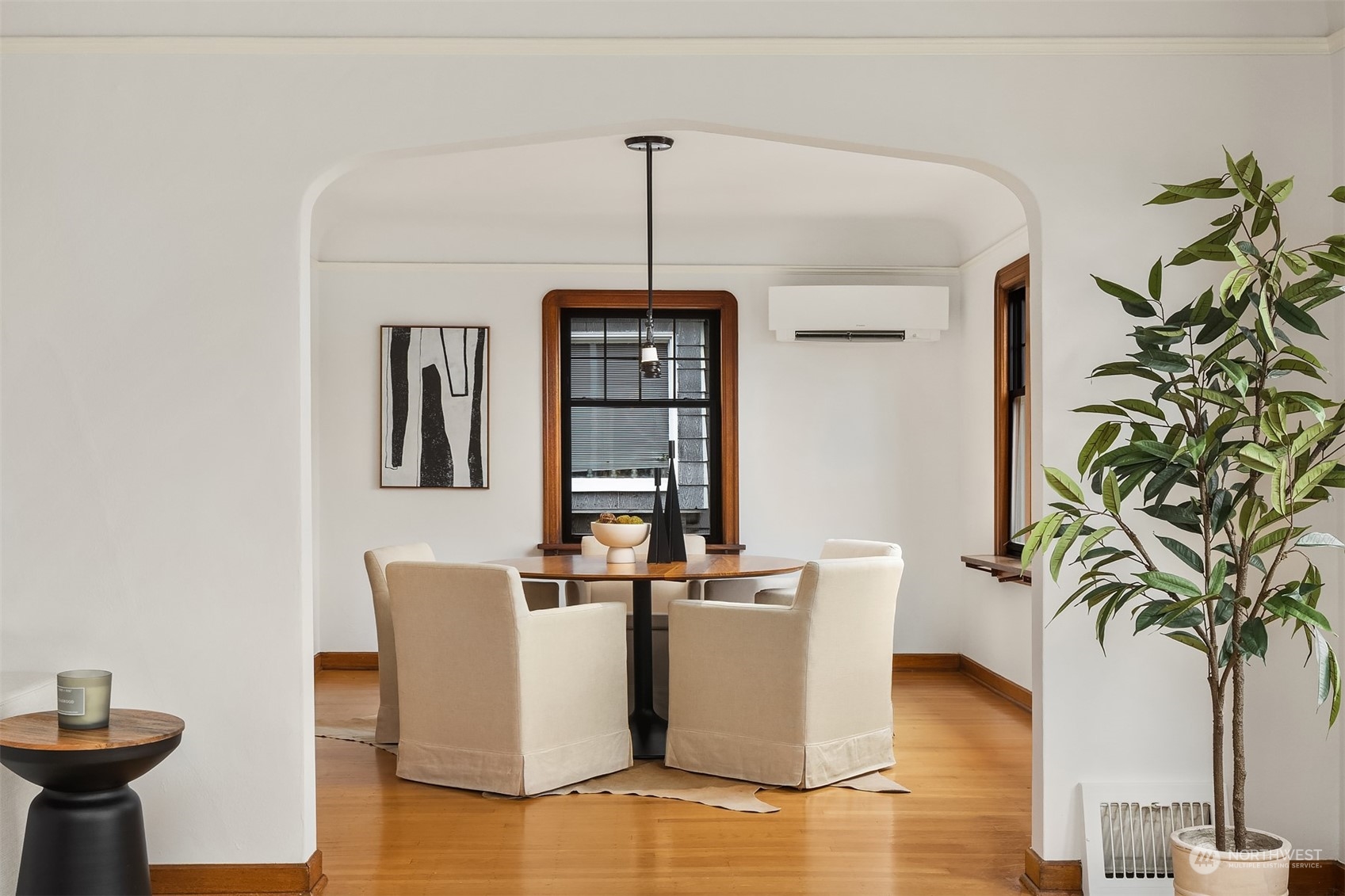 3912 Meridian Avenue N