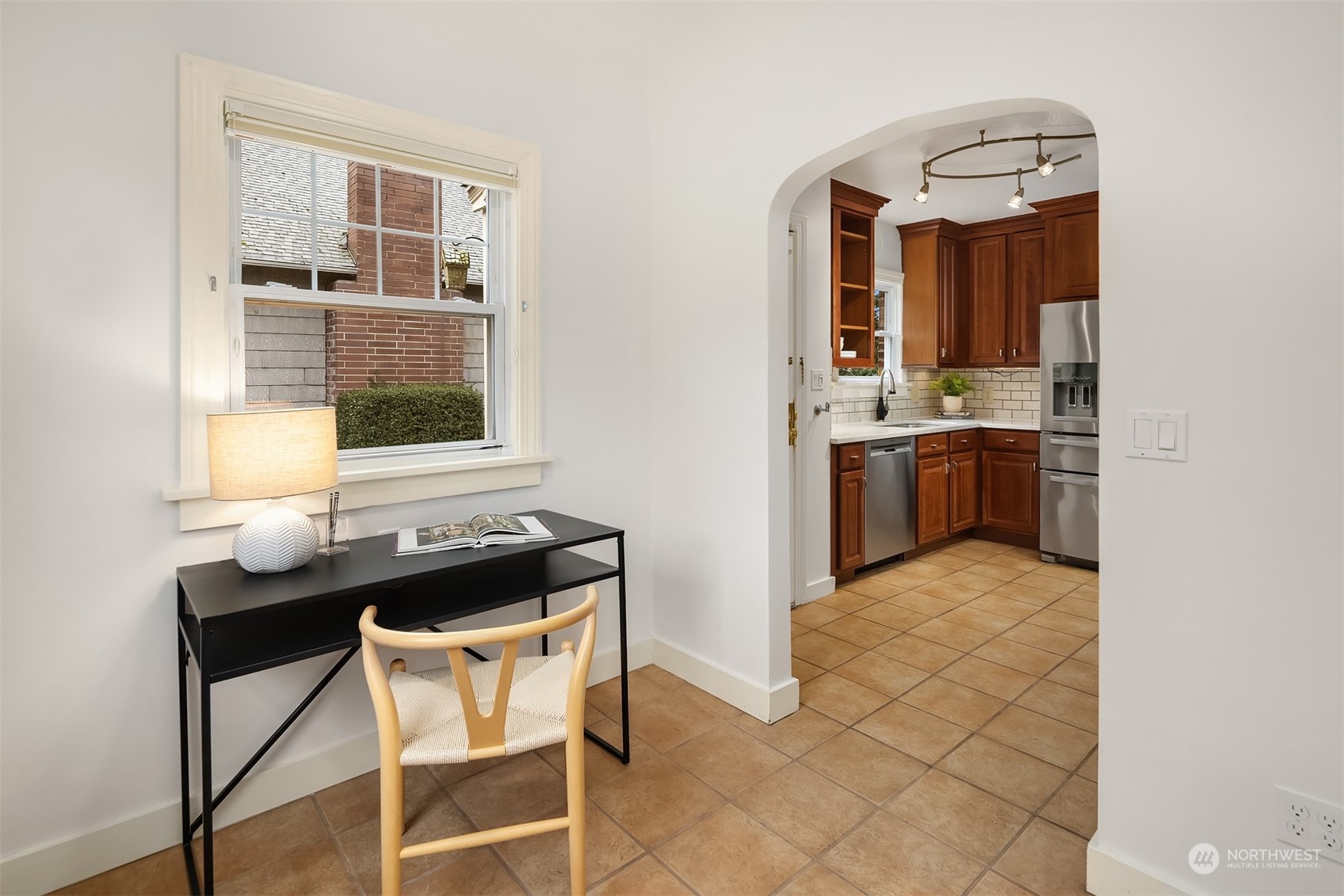 3912 Meridian Avenue N