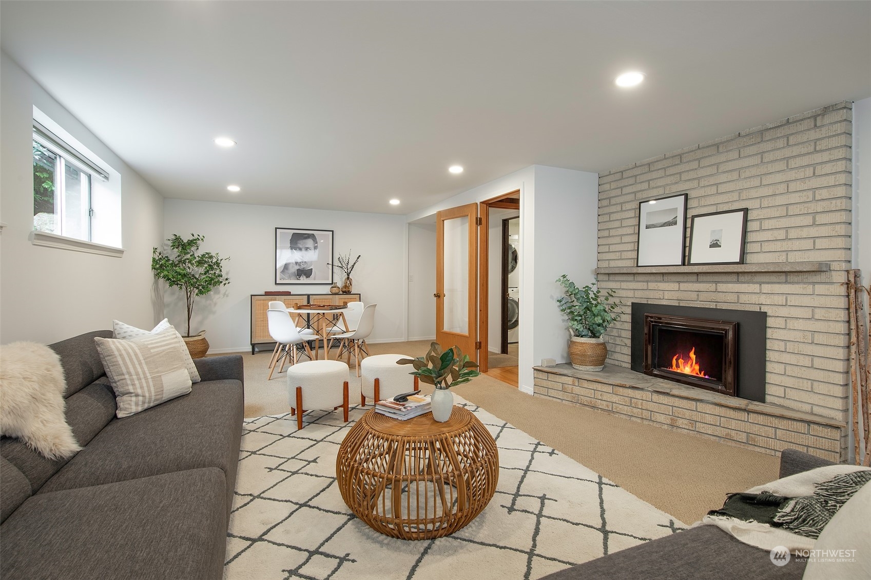 10033 12th Avenue NW