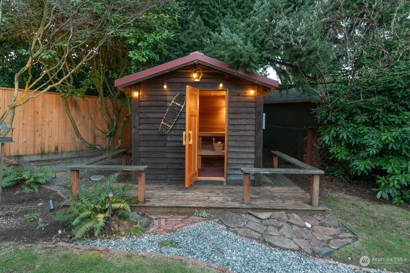 10033 12th Avenue NW